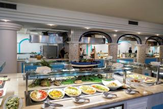 Marina Resort - Club Hotel Marina Beach & Marina Garden con PACCHETTO NAVE